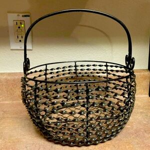 Vintage Metal Farmhouse Basket with handle